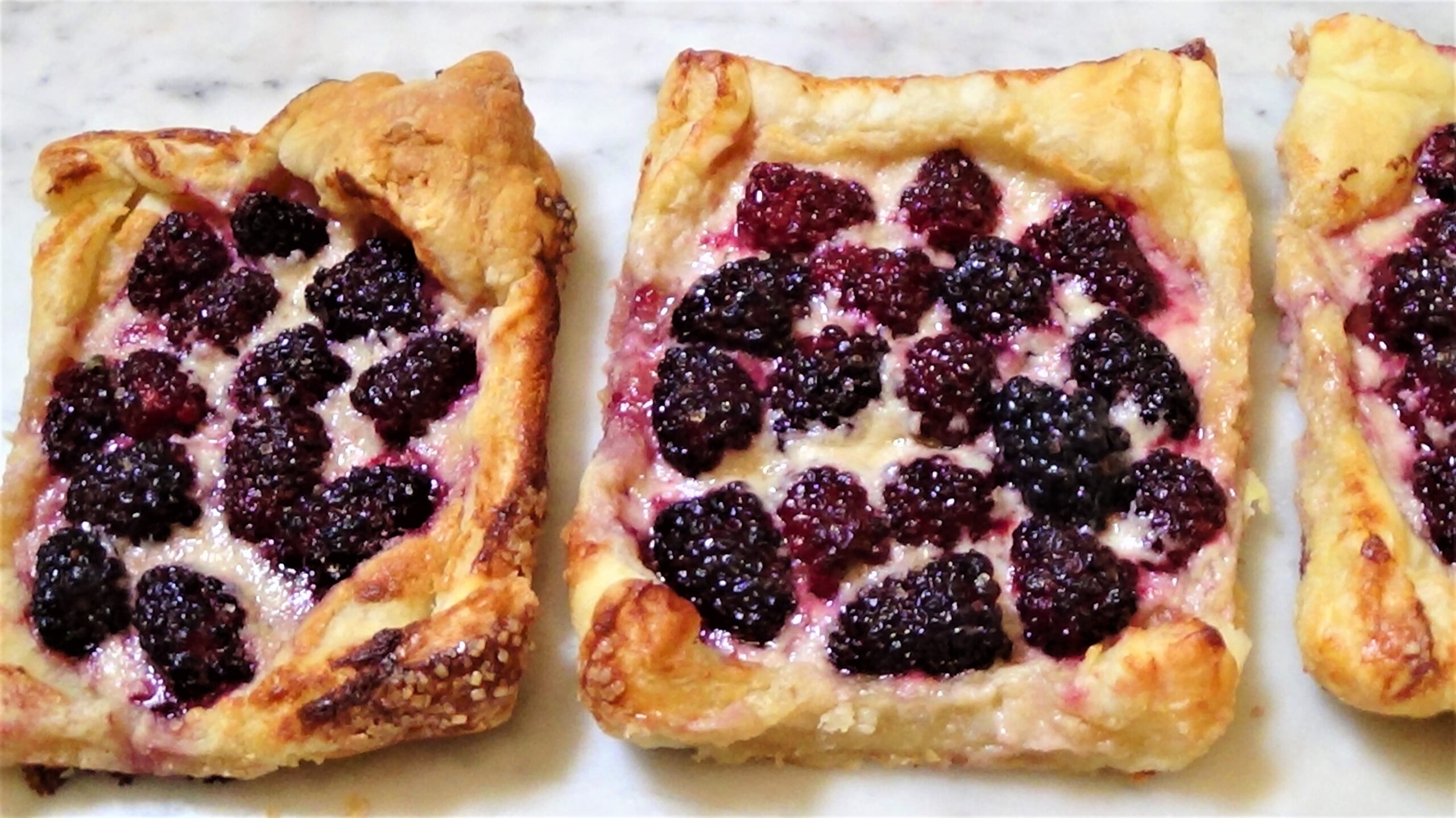 Easy Blackberry Tarts