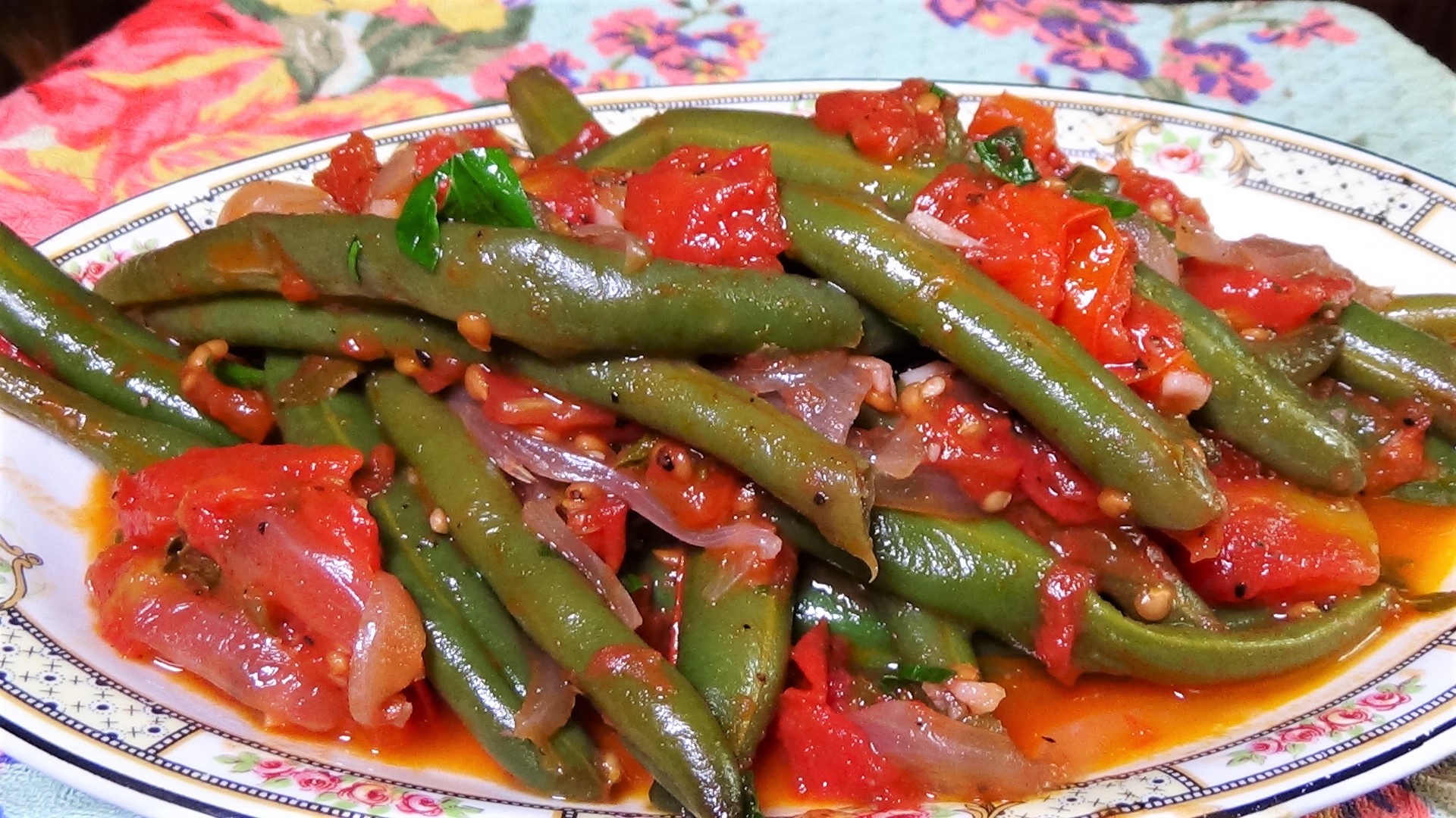 Fresh Stewed Tomatoes and Green Beans
